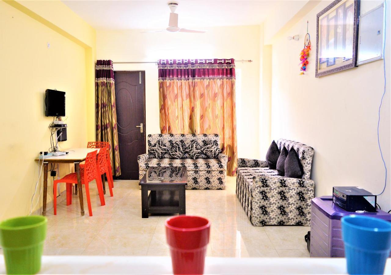 Pretty Garden View Apartment 3Bhk Furnished Flat Near Kashi Vishwanath Temple Varanasi Bagian luar foto